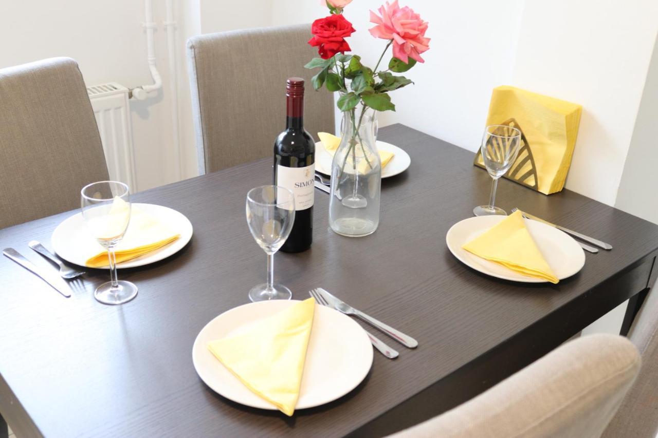 Grape&Wine Guesthouse Eger Luaran gambar
